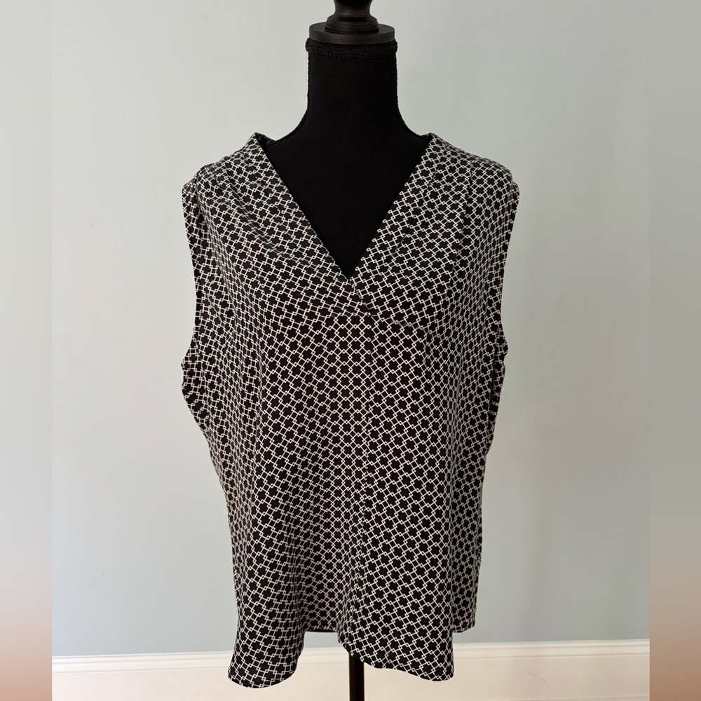 Elegant Blue and White Women's Top